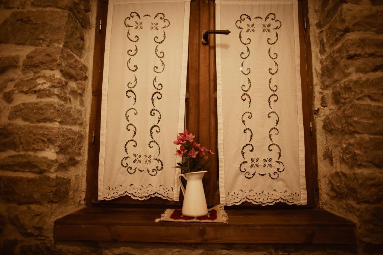4 Rooms Since 1950 Gjirokastër Exteriör bild